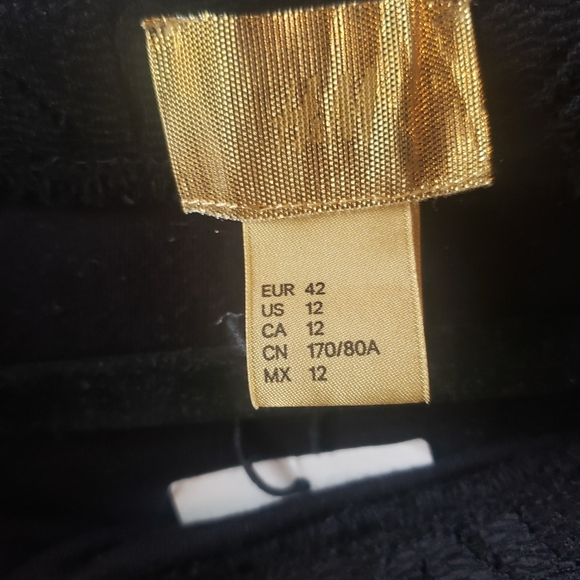 Black Lace Skirt - Picture 2 of 3